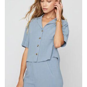 San Souci Cropped Button Up Top Womens Linen Sage Blue Pocket Collar classic